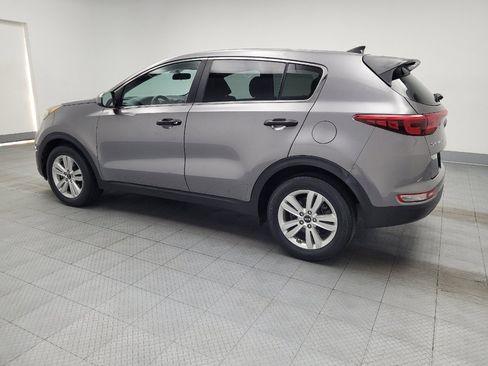 Used 2019 Kia Sportage LX FWD image 3
