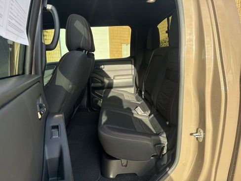 Used 2024 Nissan Frontier PRO-4X w/ Technology Package image 19