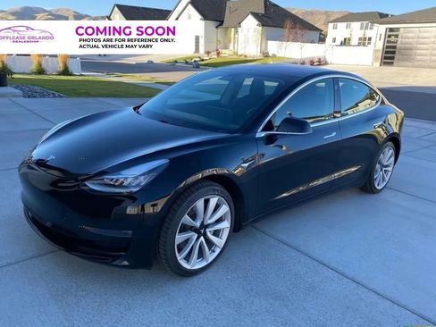 Used 2018 Tesla Model 3 Long Range image 1