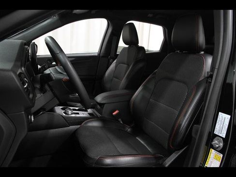 Certified 2023 Ford Escape ST-Line w/ Tech Pack #1 image 5