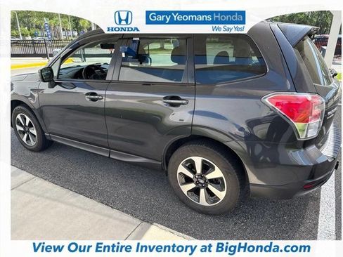 Used 2018 Subaru Forester 2.5i Premium AWD/4WD image 4