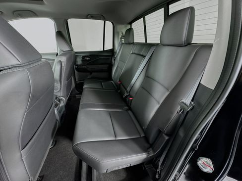 Certified 2023 Honda Ridgeline RTL image 24