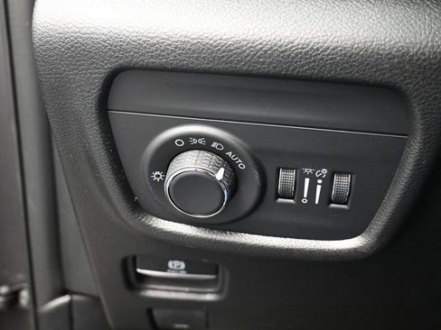 New 2026 Jeep Grand Cherokee L 4WD image 31