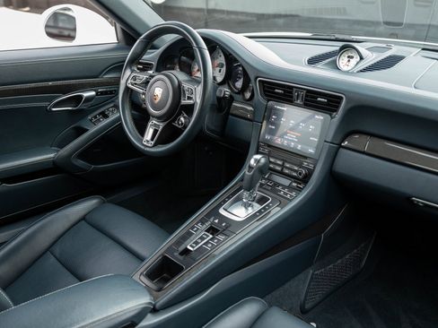 Certified 2019 Porsche 911 Turbo S image 14