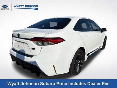 Used 2025 Toyota Corolla SE FWD image 6