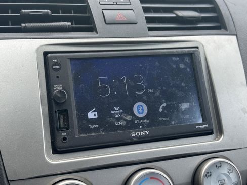 Used 2011 Toyota Camry SE FWD image 12
