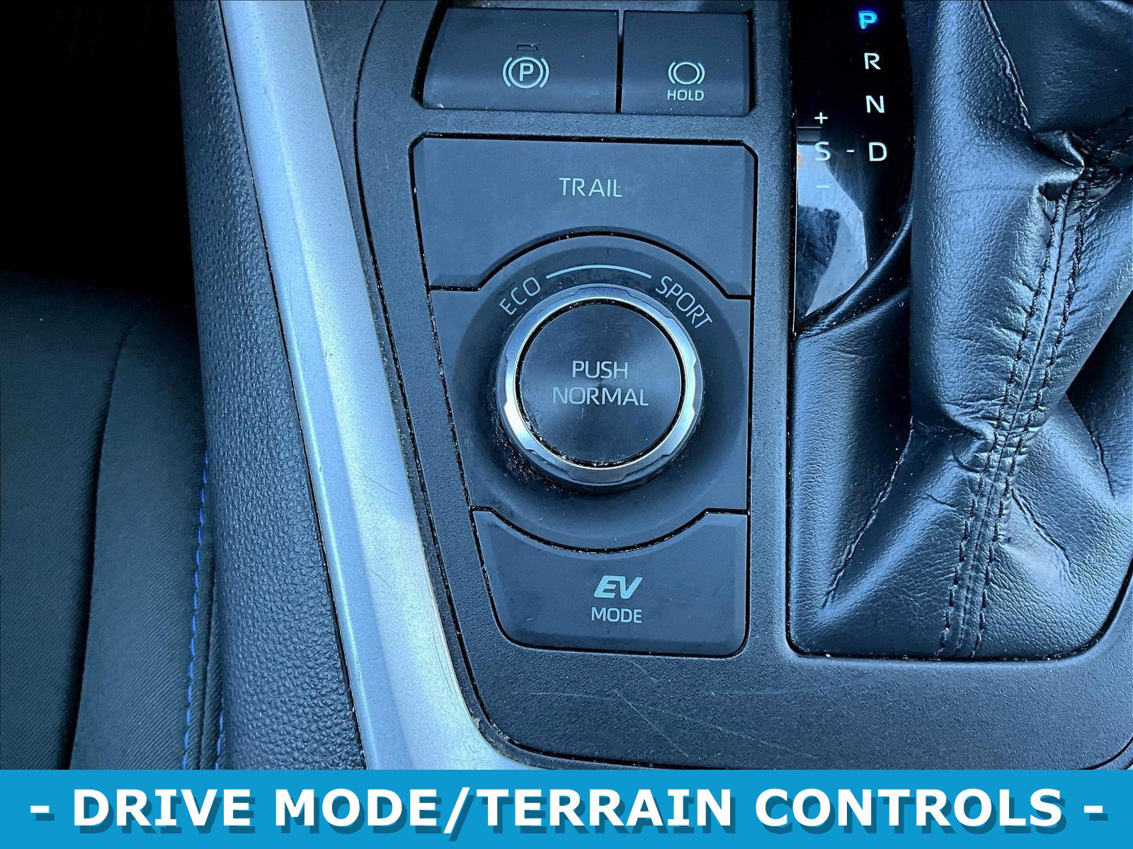 Used 2022 Toyota RAV4 SE w/ SE Grade Weather Package AWD/4WD image 15