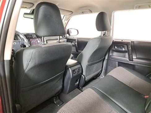 Used 2022 Toyota 4Runner TRD Off-Road image 11