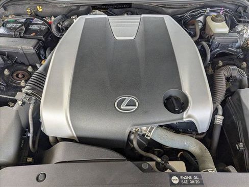 Used 2016 Lexus IS 350 w/ Navigation System Package RWD image 21
