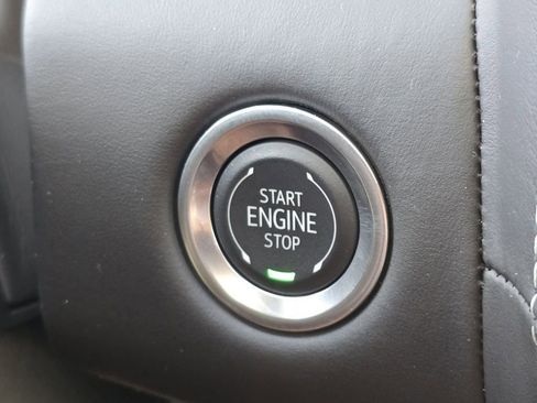 Used 2024 GMC Yukon Denali Ultimate AWD/4WD image 62