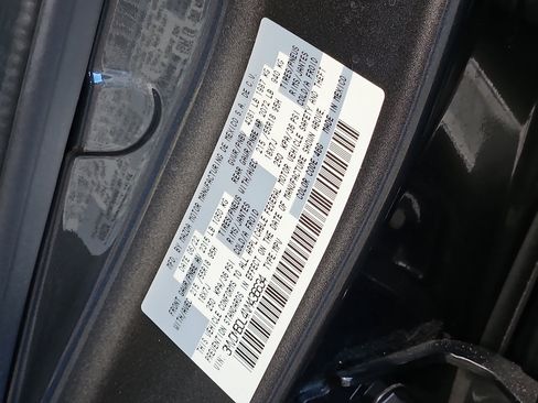 Used 2022 MAZDA CX-30 AWD 2.5 S w/ Premium Package image 28