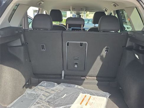 New 2026 Volkswagen Taos S image 24