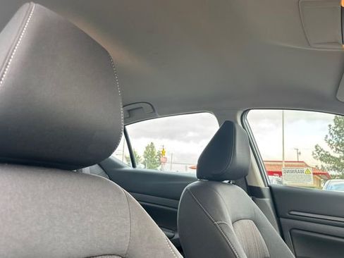 Used 2025 Nissan Altima 2.5 S image 17