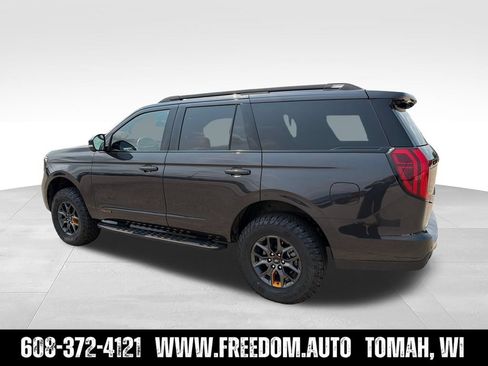 Used 2025 Ford Expedition Tremor AWD/4WD image 4