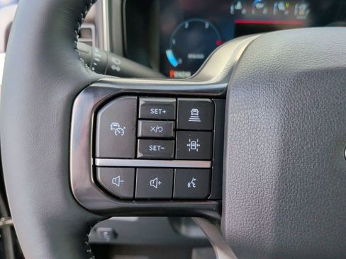 New 2026 Ford F450 Platinum w/ FX4 Off-Road Package image 19