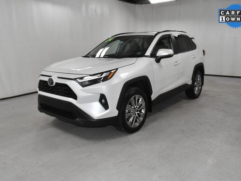 Used 2024 Toyota RAV4 XLE Premium image 2