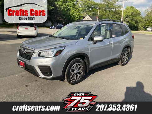 Used 2019 Subaru Forester Premium AWD/4WD image 1