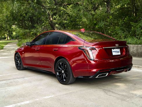 Used 2024 Cadillac CT5 Sport RWD image 7