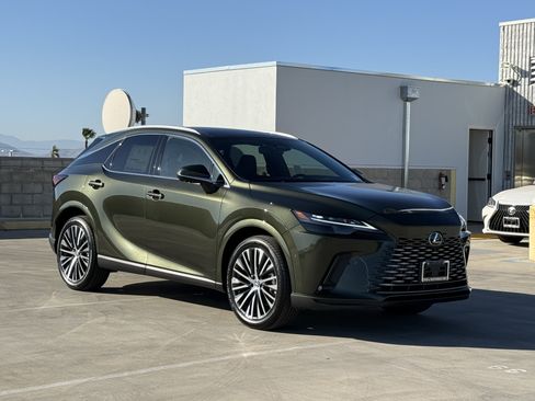 New 2026 Lexus RX 350h AWD/4WD image 2