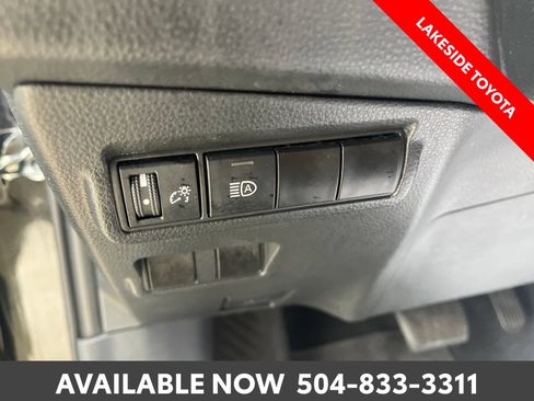 Certified 2024 Toyota Corolla Cross LE FWD image 27
