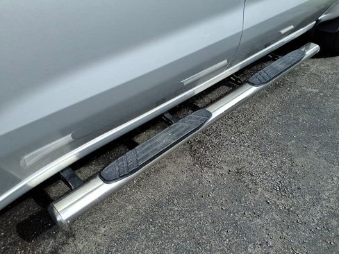 Used 2022 Chevrolet Silverado 1500 LT image 10