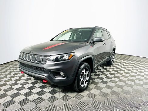Certified 2022 Jeep Compass Trailhawk image 5