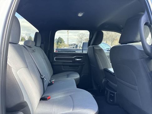 Used 2024 RAM 2500 Big Horn image 7