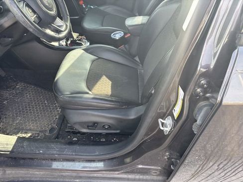 Used 2019 Jeep Compass Latitude AWD/4WD image 6