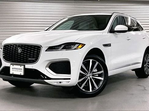 Certified 2025 Jaguar F-PACE R-Dynamic S image 1