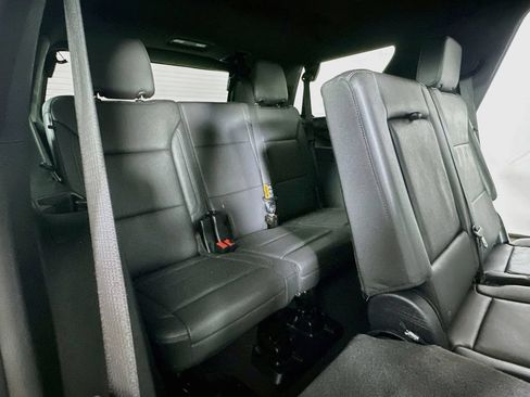 Used 2025 Chevrolet Tahoe LT AWD/4WD image 14