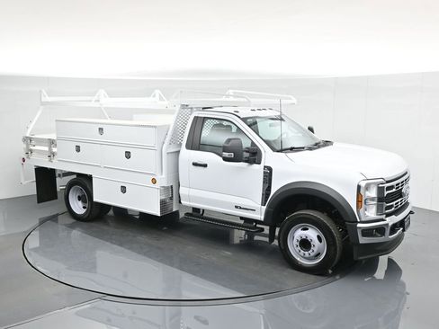 New 2025 Ford F450 XL w/ XL Chrome Package image 43