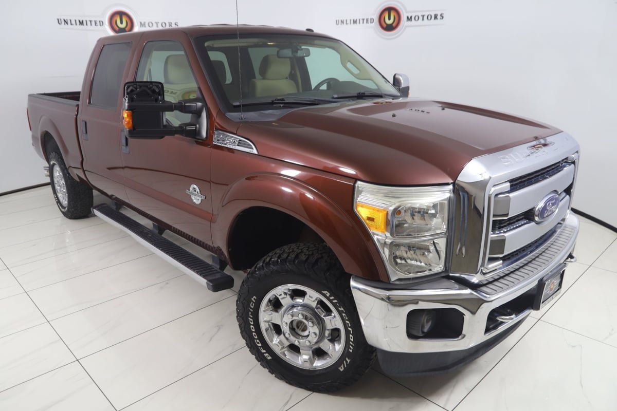 Used 2015 Ford F250 XLT w/ XLT Premium Package AWD/4WD image 13