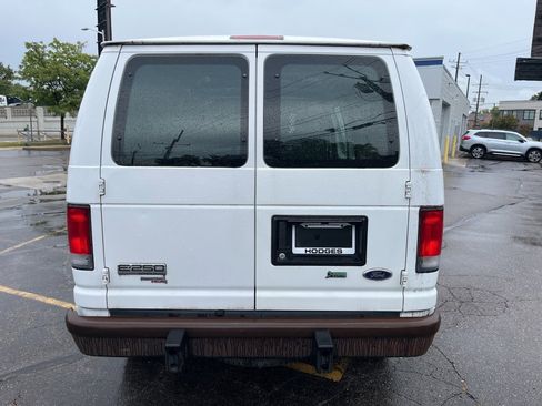 Used 2013 Ford E-250 and Econoline 250 w/ PWR Group image 7