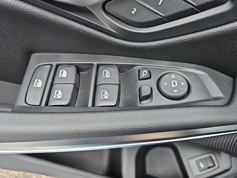 New 2026 BMW 330i Sedan w/ Premium Package image 29