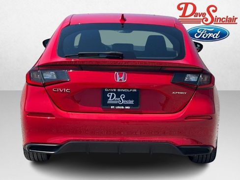 Used 2023 Honda Civic Sport image 8