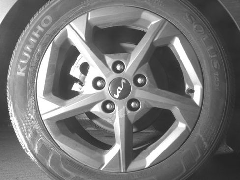 Used 2025 Kia K4 LXS image 15