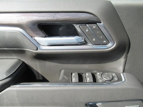 New 2026 Chevrolet Silverado 3500 LTZ w/ LTZ Convenience Package AWD/4WD image 20