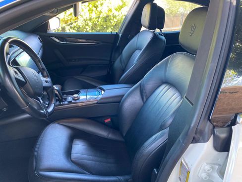Used 2019 Maserati Ghibli RWD image 26