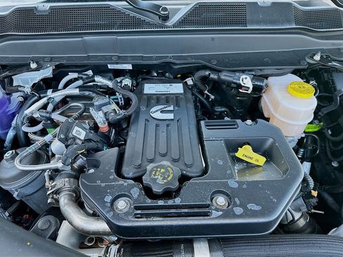 New 2025 RAM 2500 Tradesman image 34