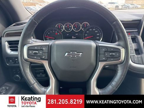 Used 2021 Chevrolet Tahoe Z71 w/ Z71 Signature Package image 16