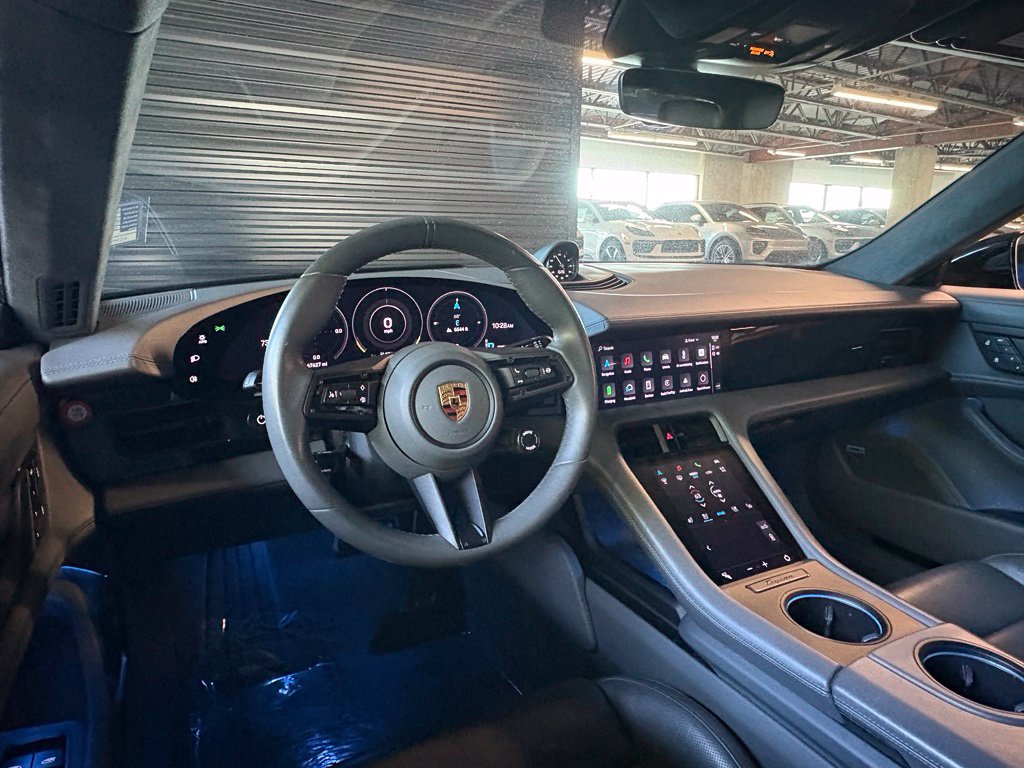 Used 2022 Porsche Taycan GTS AWD/4WD image 14