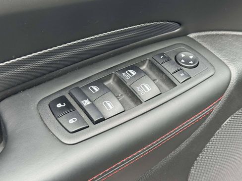 Used 2023 Dodge Durango GT AWD/4WD image 17