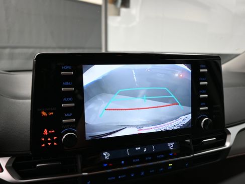 Certified 2024 Toyota Sienna XLE image 13