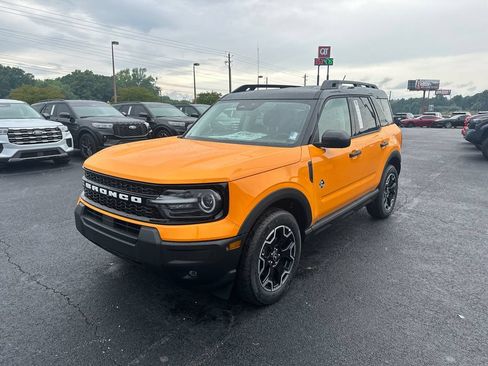 Certified 2026 Ford Bronco Sport Outer Banks AWD/4WD image 3