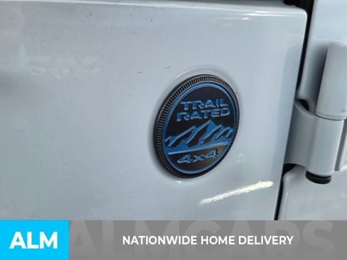 Used 2025 Jeep Wrangler Willys 4xe image 4