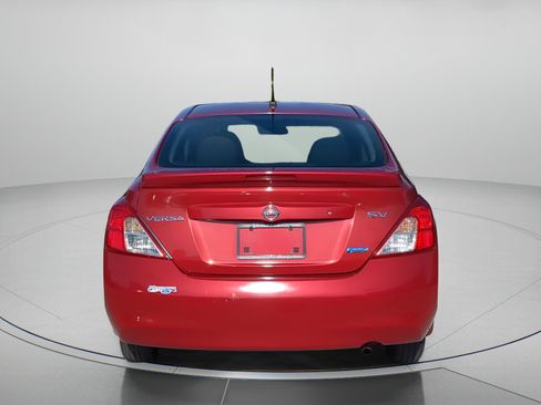 Used 2014 Nissan Versa SV FWD image 41