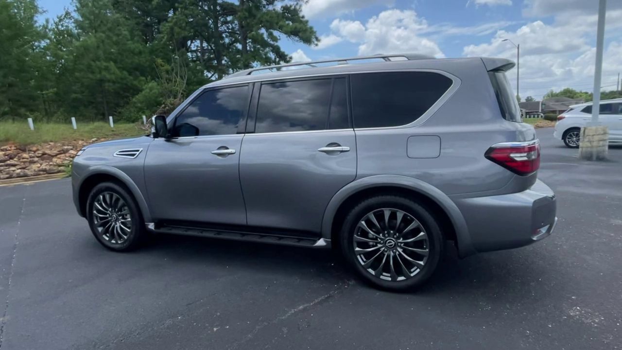Used 2023 Nissan Armada Platinum w/ Captain's Chairs Package RWD image 6