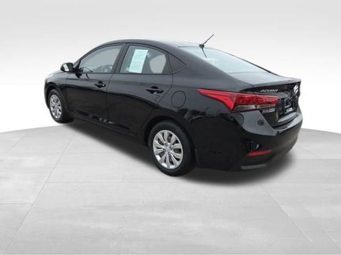 Used 2020 Hyundai Accent SE image 17