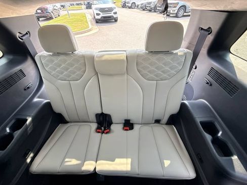 Used 2021 Hyundai Palisade Calligraphy w/ Winter Package FWD image 22