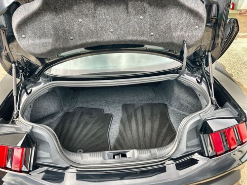 Used 2024 Ford Mustang Coupe image 24